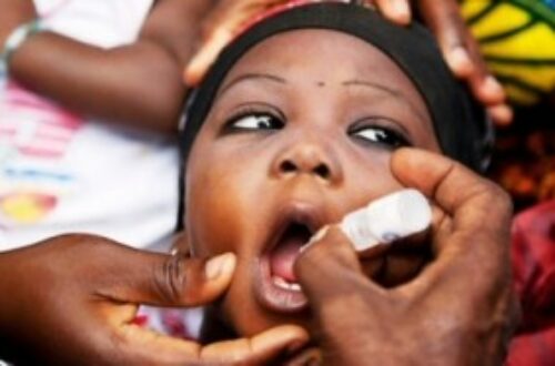 Article : Cameroun : Mama Fouda doit se faire vacciner d’abord