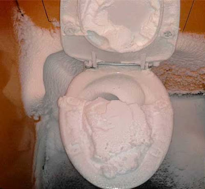 Article : Dans les toilettes des rails